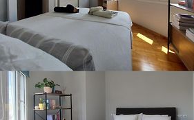 Aphrodite'S Apartment